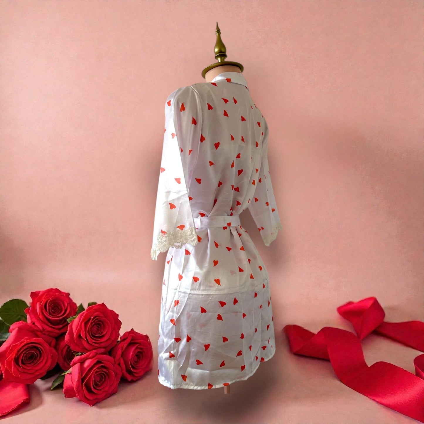 Conjunto de Pijama Blanco con Estampado de Corazones Naranja y Bata - Talla M