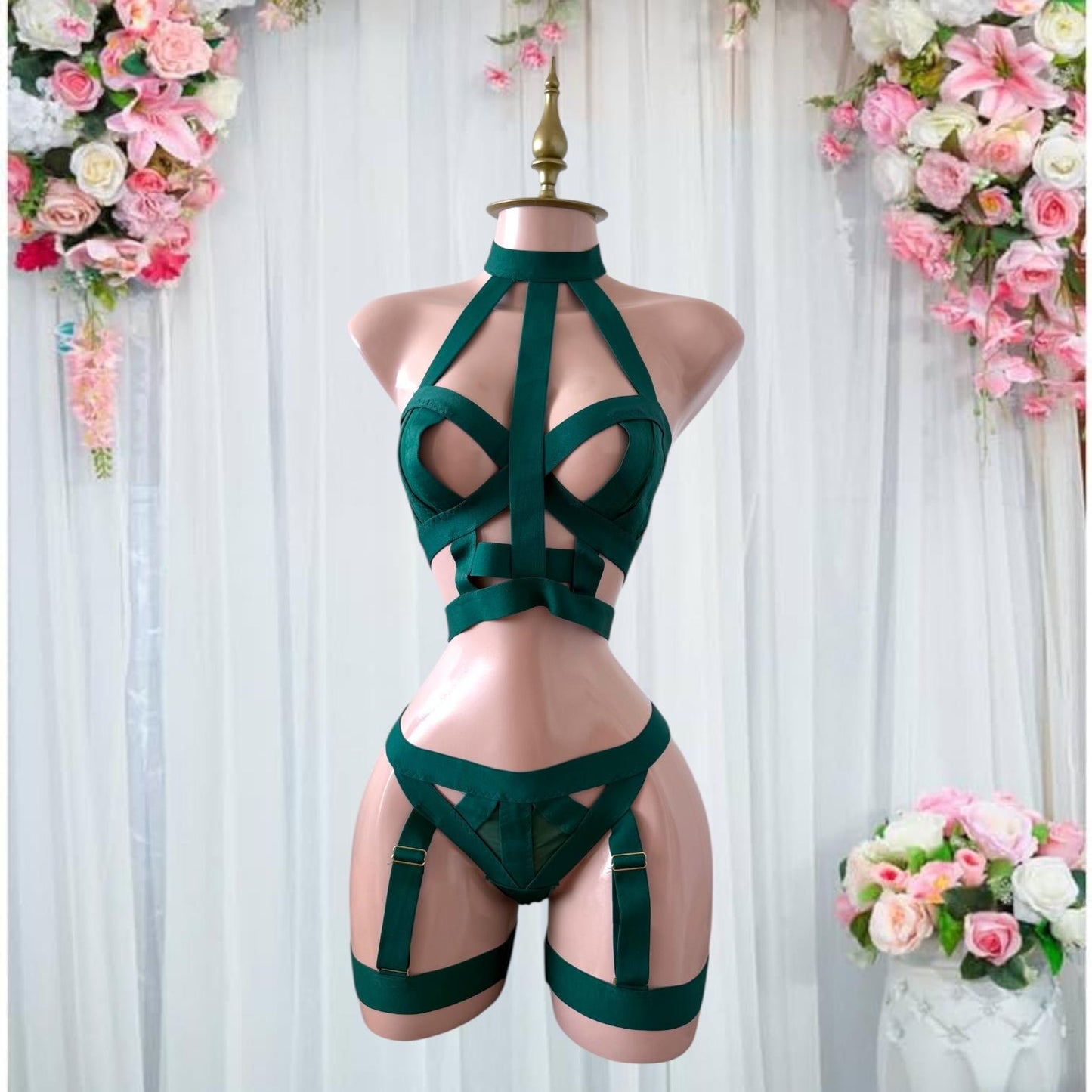 Conjunto de Lencería Verde Esmeralda Tipo Jaula - Talla M